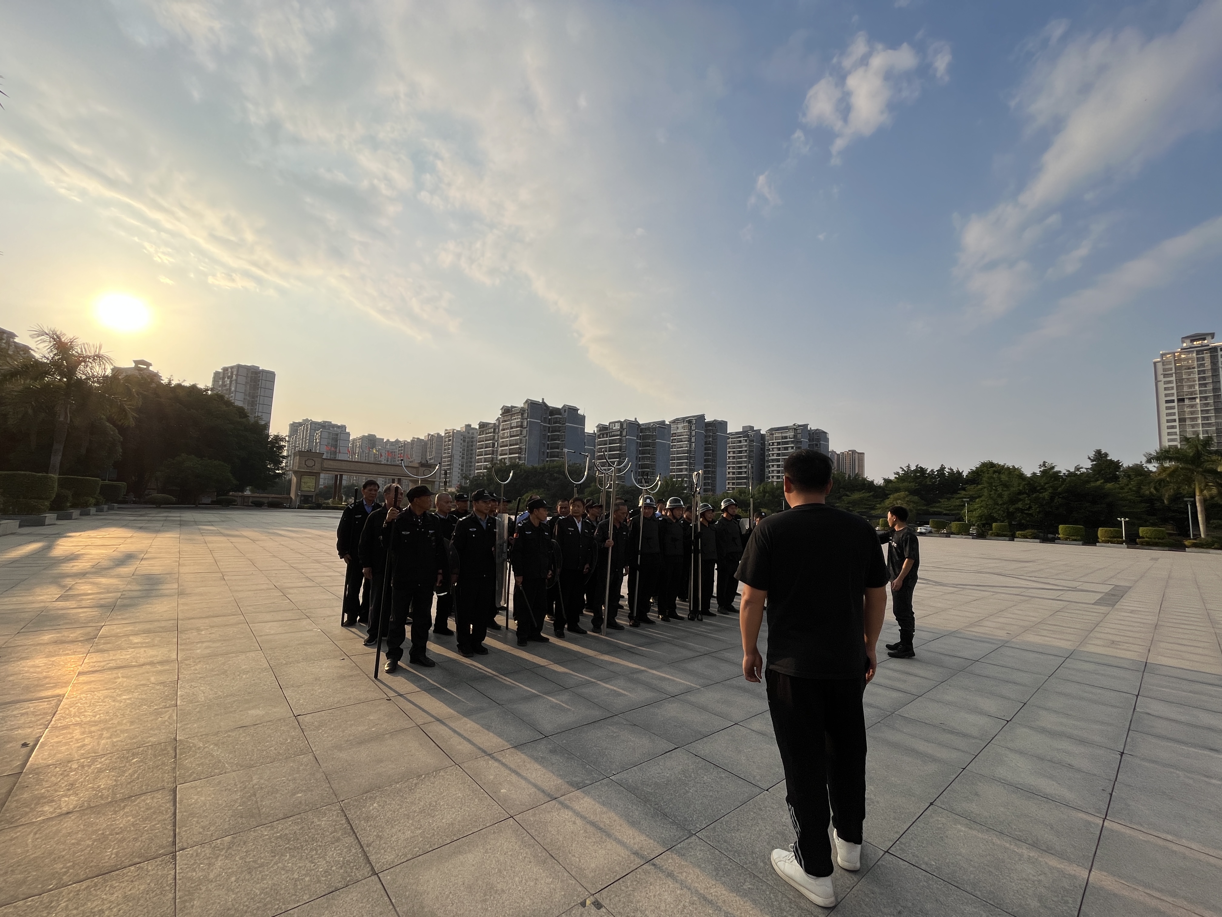 保卫处开展安保器材使用培训暨反恐演练活动-开云官方端网页版登录入口图片