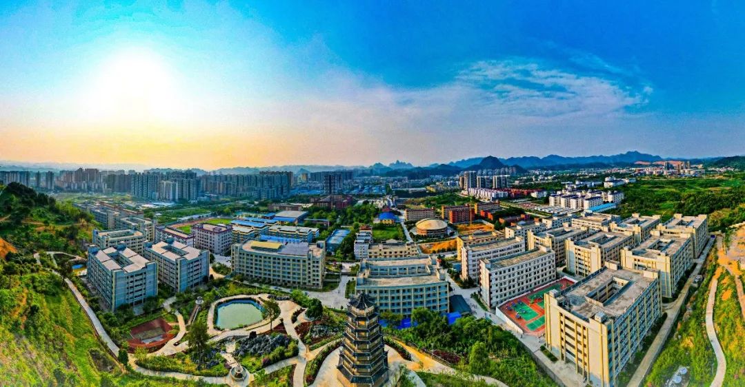 开云官方端网页版登录入口继续教育学院校园环境